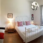 Elegant And Serene Angeliki