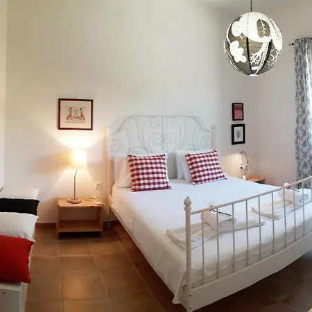 Elegant And Serene Angeliki