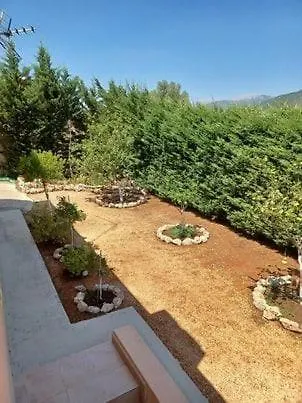 Elegant And Serene Angeliki